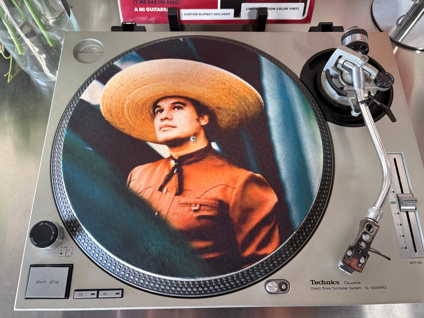 Juan Gabriel “El Divo de Juárez” 12” slipmat