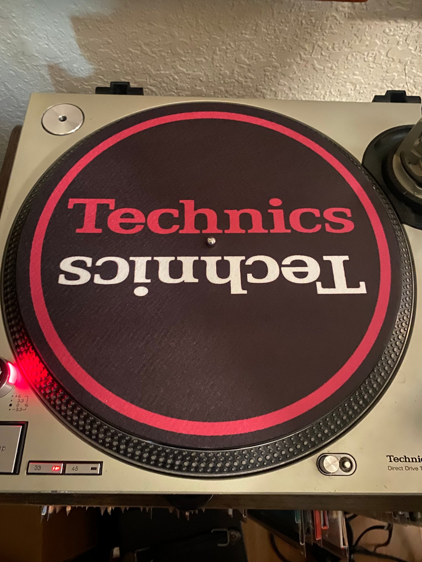 Technics (maroon) 12” slipmat