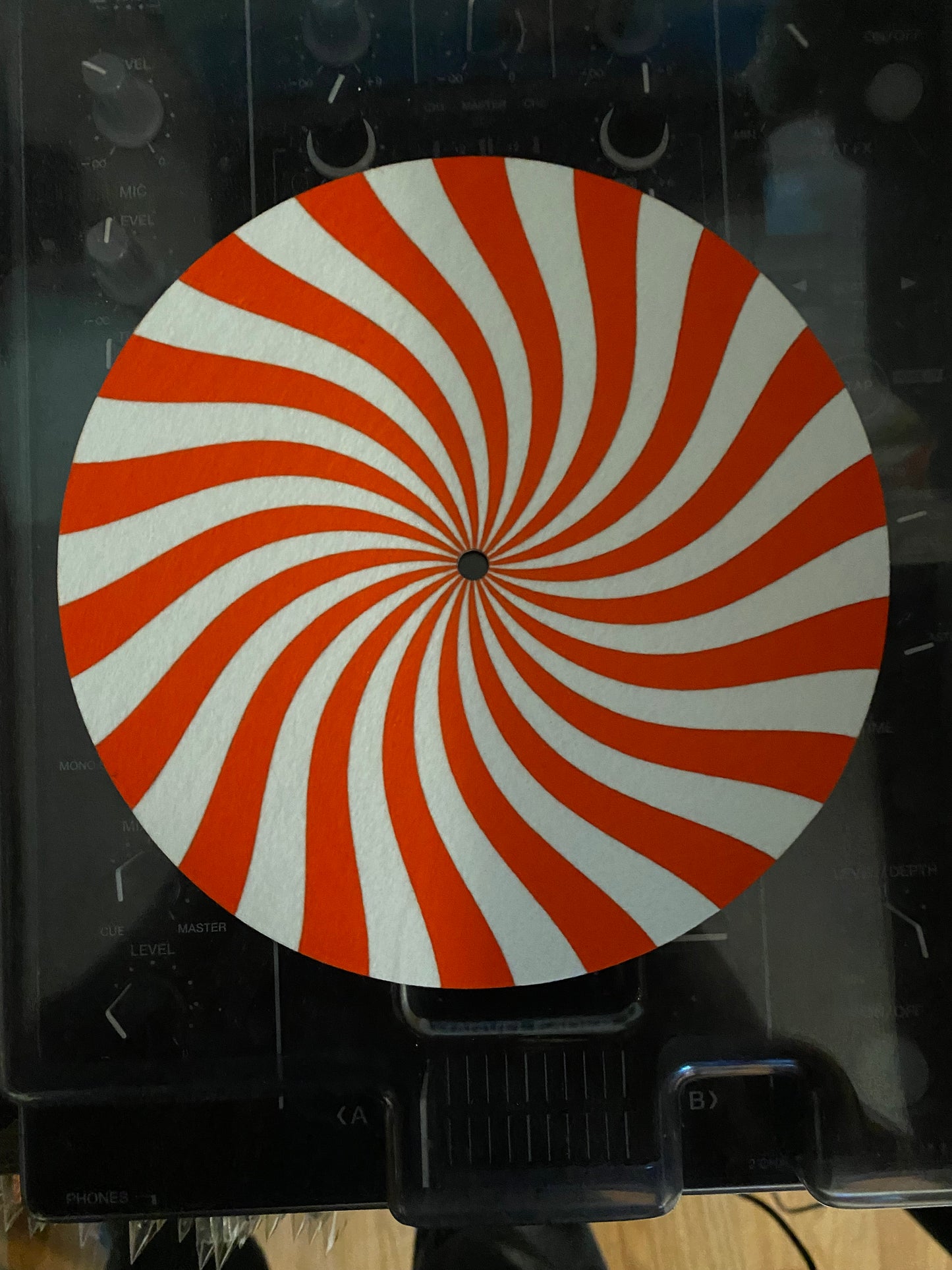 7” Peppermint Spiral slipmat